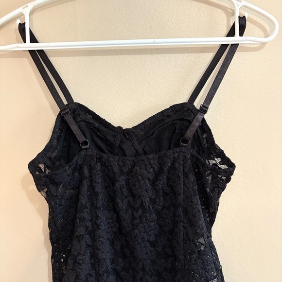 Black Lace Bodysuit w Contouring Smoothing Panel Insert - Picture 8 of 15